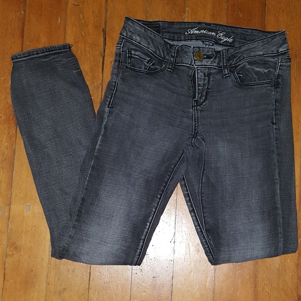 American Eagle Gray Skinny Jeans